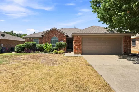 103 Buckskin Dr, Waxahachie, TX 75167