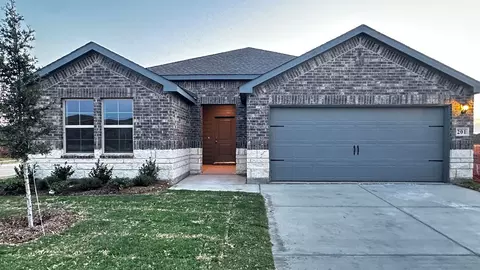201 Van Horn Dr, Terrell, TX 75160