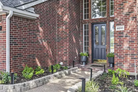 6010 Silverado Cir, Garland, TX 75044