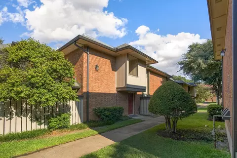 2805 Lineville Dr #105, Farmers Branch, TX 75234