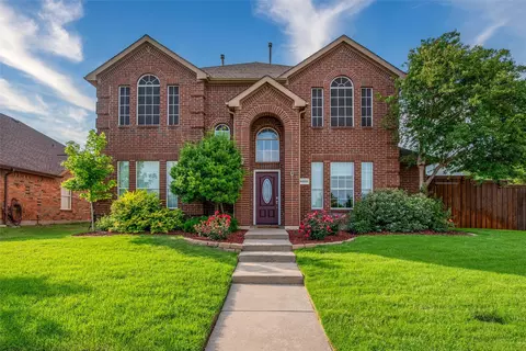 5800 Pine Ridge Blvd, Mckinney, TX 75070
