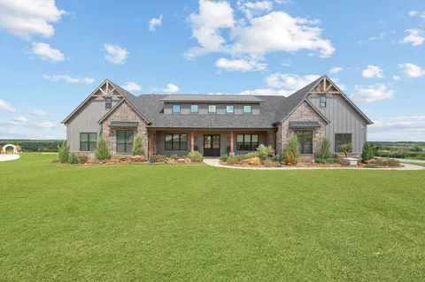 210 Wren Vw, Weatherford, TX 76087