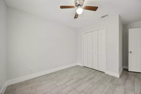 Bedroom - 1009 Enlow Cir, Commerce, TX 75428 photo 2 of 9