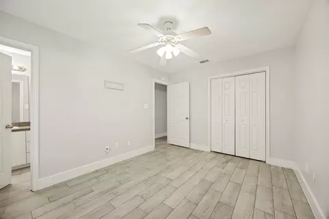 Bedroom - 1009 Enlow Cir, Commerce, TX 75428 photo 6 of 9
