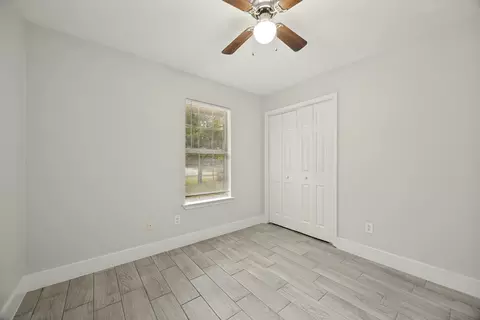 Bedroom - 1009 Enlow Cir, Commerce, TX 75428 photo 5 of 9