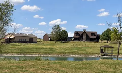 1240 Union Hill Rd, Ennis, TX 75119