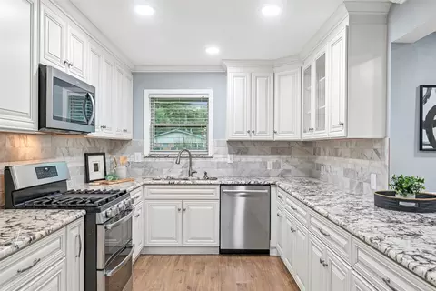 3438 Princeton Dr, Irving, TX 75062