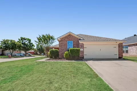 7266 Wild Wing Dr, Fort Worth, TX 76120