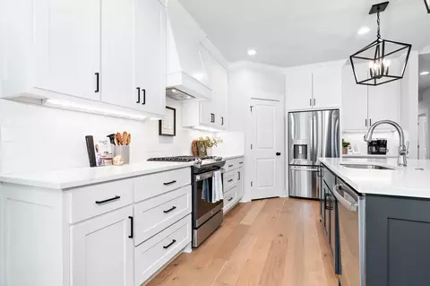 Kitchen - 2024 N 5th St, Waco, TX 76708 photo 1 of 2