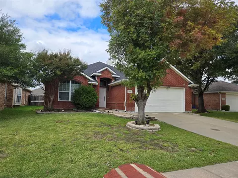 2529 Persimmon Dr, Little Elm, TX 75068