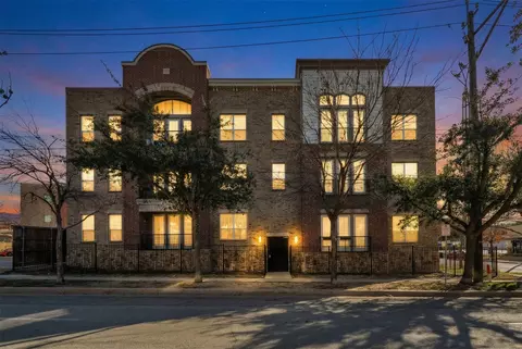 950 Henderson St #1214, Fort Worth, TX 76102