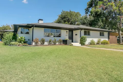 3303 Lockmoor Ln, Dallas, TX 75220