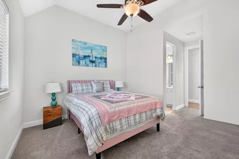 Bedroom - 1420 17th St, Argyle, TX 76226 photo 5 of 6