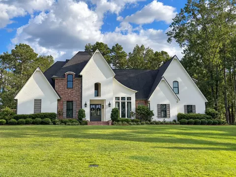 1013 W Pointe Loop, Shreveport, LA 71106