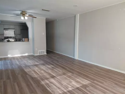 2909 Wood Thrush St, Grand Prairie, TX 75052