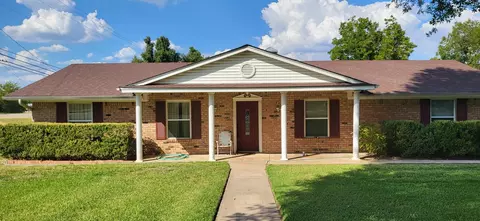 1321 Lakeview Dr, Sulphur Springs, TX 75482