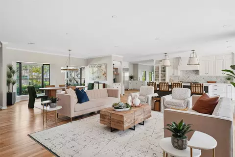 6030 Club Oaks Dr, Dallas, TX 75248