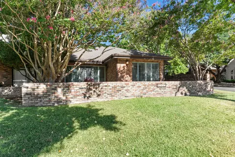17663 Sunmeadow Dr, Dallas, TX 75252