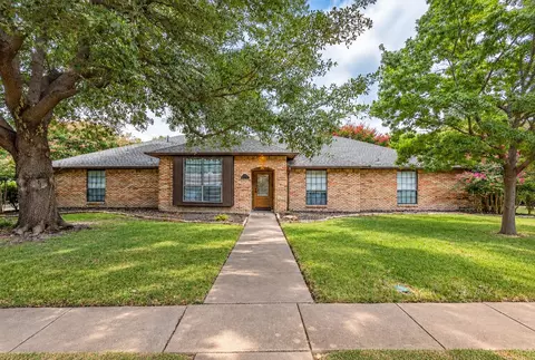 1405 Hattiesburg Ln, Garland, TX 75044