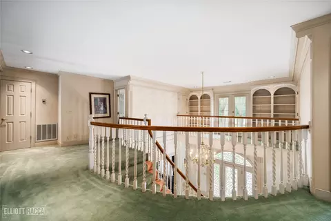 Entry Way - 1005 Orange, Many, LA 71449 photo 2 of 3