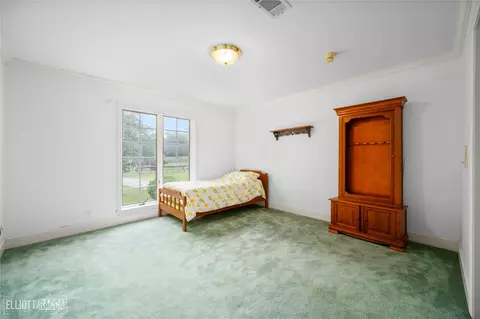 Bedroom - 1005 Orange, Many, LA 71449 photo 4 of 5