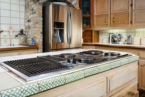 Kitchen - 1005 Orange, Many, LA 71449 photo 5 of 5