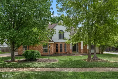 1808 Emberwood Cir, Bossier City, LA 71111