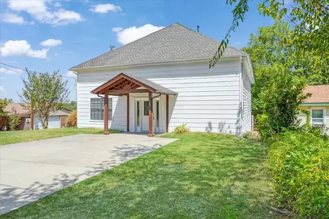 3728 Luella Rd, Sherman, TX 75090