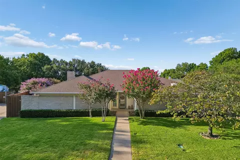 2414 Acacia St, Richardson, TX 75082