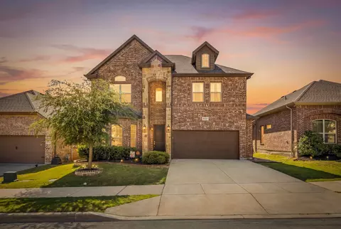 9921 Tule Lake Rd, Fort Worth, TX 76177