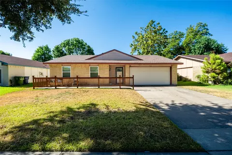 1522 Bosque Dr, Garland, TX 75040