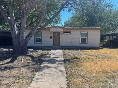 4040 Runnels St, Fort Worth, TX 76106