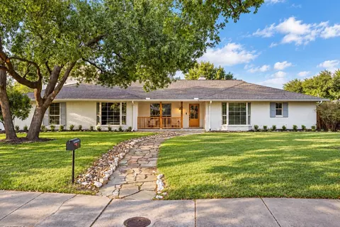 3777 Duchess Trl, Dallas, TX 75229