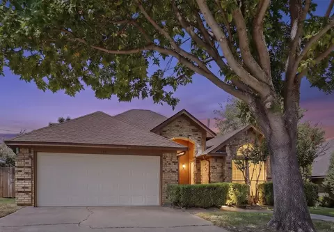 5932 Wind Drift Trl, Arlington, TX 76017