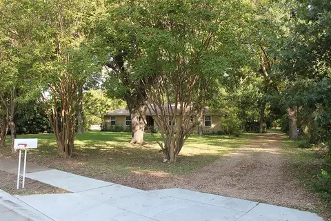 8473 Stults Rd, Dallas, TX 75243