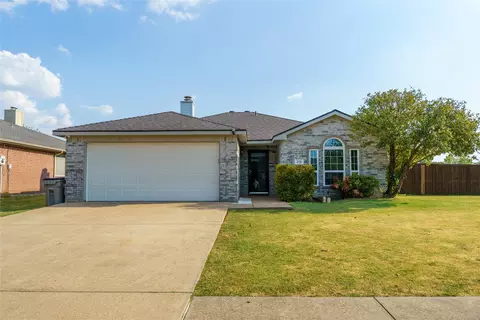 210 Lake Wichita Dr, Wylie, TX 75098