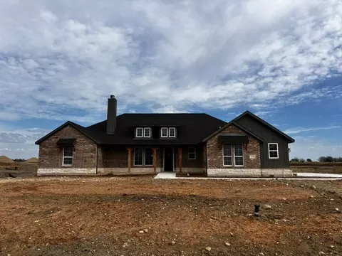 136 Pheasant Run Dr, New Fairview, TX 76078