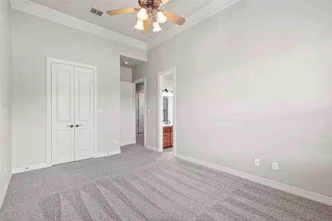 Bedroom - 2007 Creekview Dr, Commerce, TX 75428 photo 2 of 3
