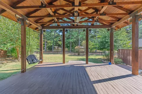 Exterior - 2007 Creekview Dr, Commerce, TX 75428 photo 6 of 9