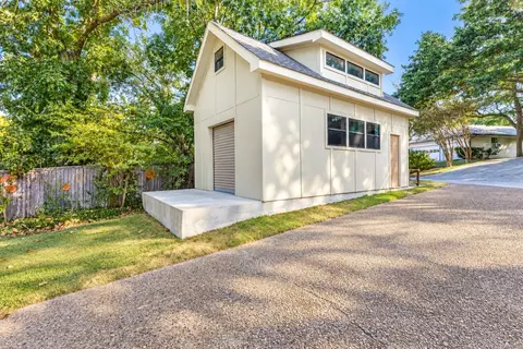 204 Lakehill Dr, Rockwall, TX 75087