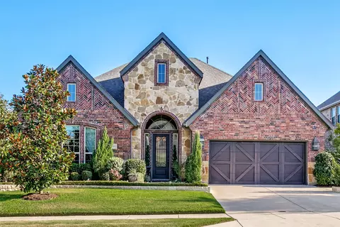 10301 Morada Rd, Fort Worth, TX 76126