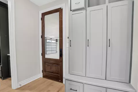Entry Way - 2388 Lansing Switch Rd, Longview, TX 75602 photo 3 of 4