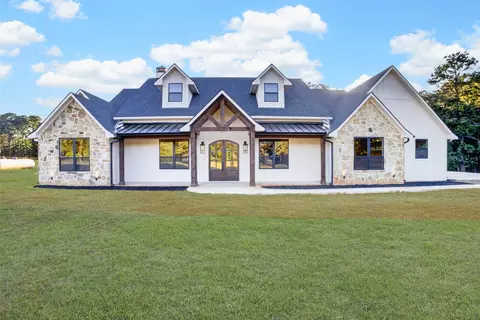 Exterior - 2388 Lansing Switch Rd, Longview, TX 75602 photo 2 of 4