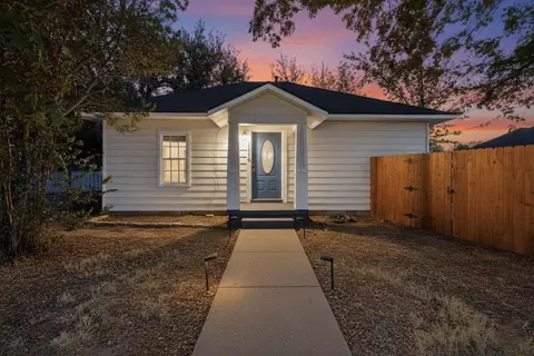 1116 Franklin St, Weatherford, TX 76086