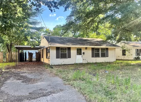 6120 Henderson Ave, Shreveport, LA 71106
