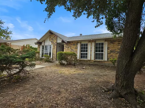 5717 Terry St, The Colony, TX 75056