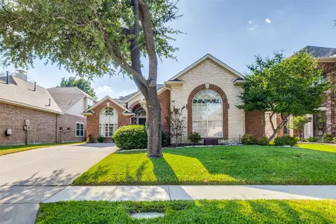18637 Tall Oak Dr, Dallas, TX 75287