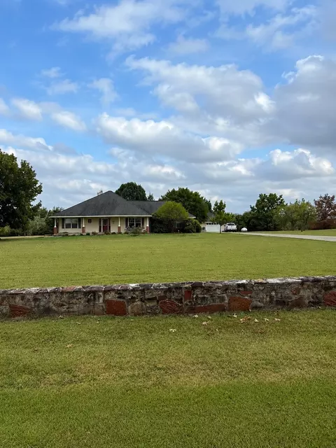5654 Southfork Dr W, Royse City, TX 75189