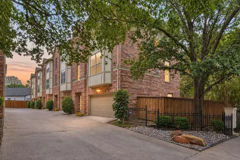 3610 Gillespie St #1, Dallas, TX 75219