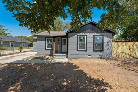 5304 Notre Dame Ave, River Oaks, TX 76114